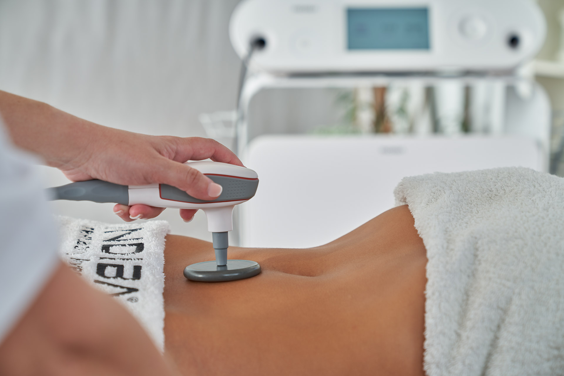INDIBA EDNA PRO abdomen treatment