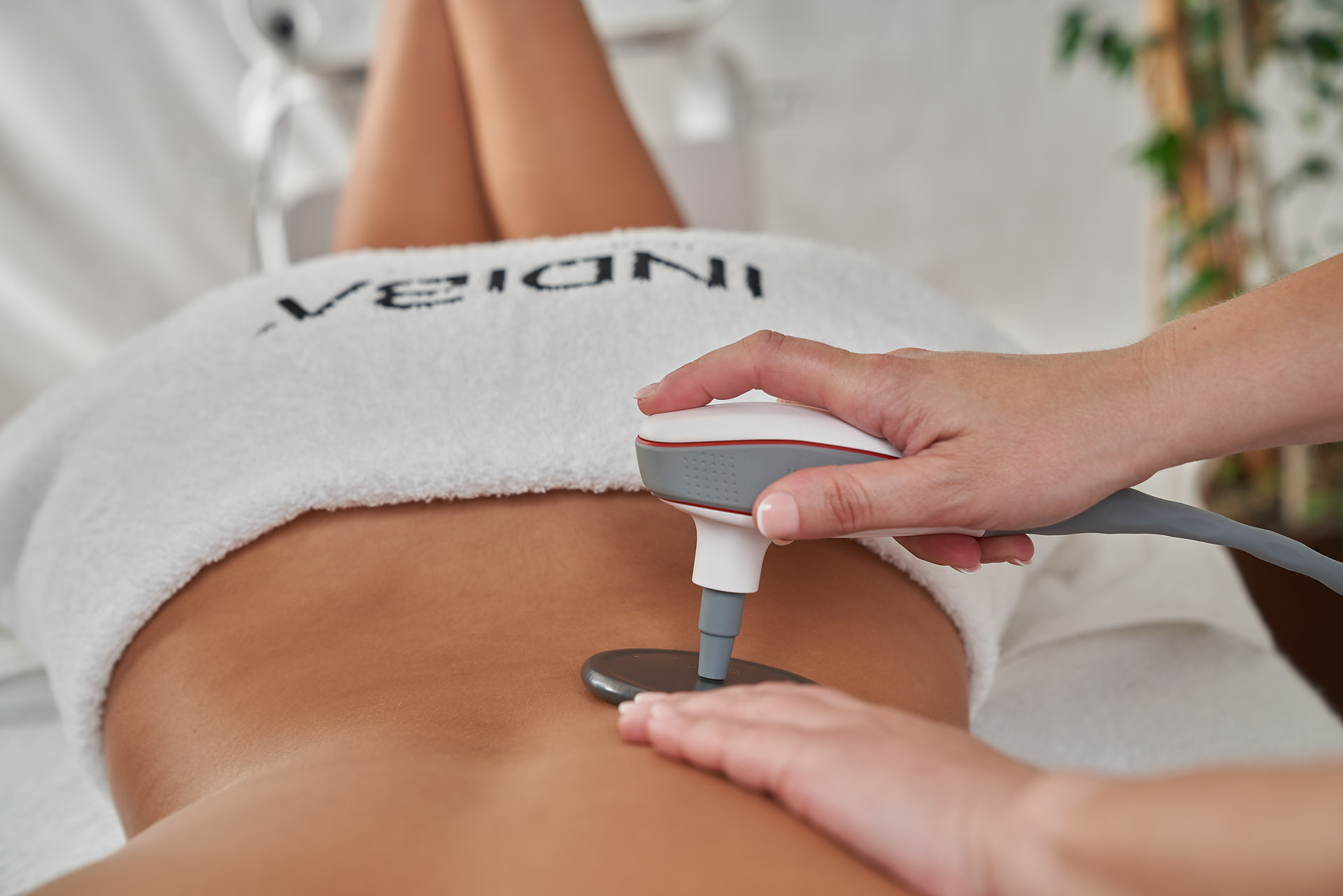 INDIBA EDNA PRO back treatment